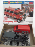 Revell Snap Kit Emergency Van