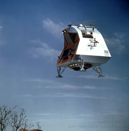 The Space Pod about to land
