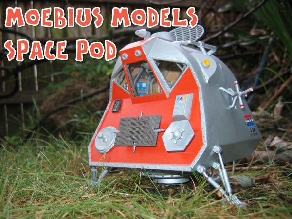 Moebius Models Space Pod
