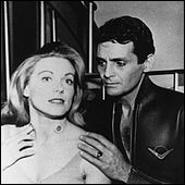 Zale Perry and David Hedison in The Amphibians